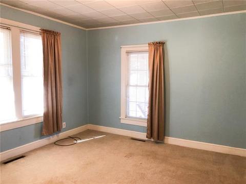 417 6th St SW, Conover, NC 28613 photo 6