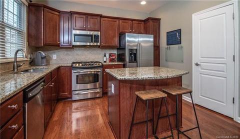 667 Sixth Baxter Xing, Fort Mill, SC 29708 photo 7