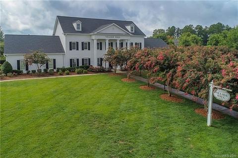 667 Sixth Baxter Xing, Fort Mill, SC 29708 photo 28