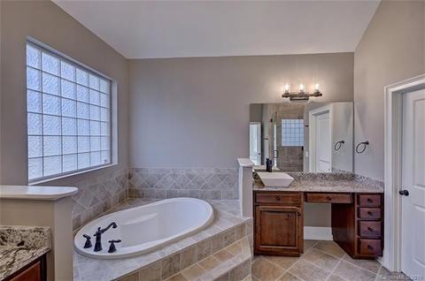 6657 Fox Ridge Cir, Davidson, NC 28036 photo 23