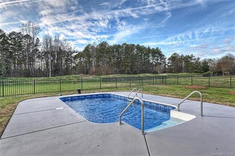 6657 Fox Ridge Cir, Davidson, NC 28036 photo 39