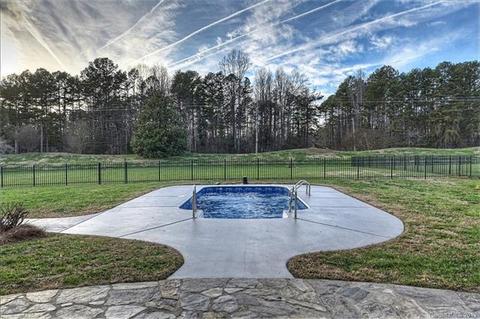 6657 Fox Ridge Cir, Davidson, NC 28036 photo 37