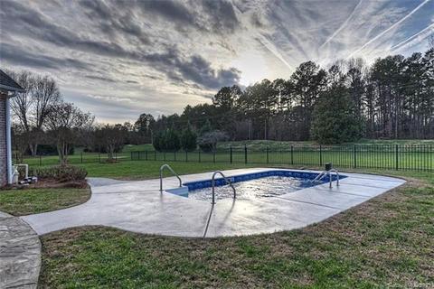 6657 Fox Ridge Cir, Davidson, NC 28036 photo 38