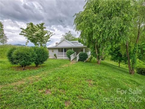217 Durham Rd, Clyde, NC 28721 photo 2