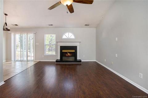 101 Silverleaf Rd, Mount Holly, NC 28120 photo 2
