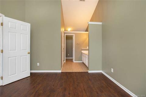 101 Silverleaf Rd, Mount Holly, NC 28120 photo 9
