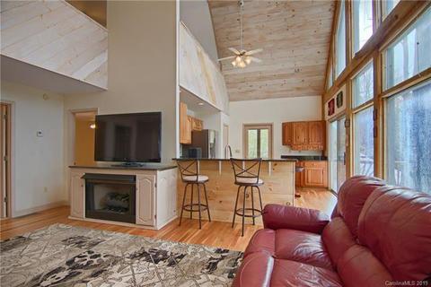 119 Winter Ln, Clyde, NC 28721 photo 11
