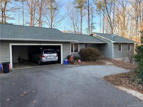 233 Constance St, Columbus, NC 28722 photo 1