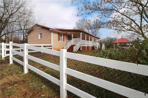 4439 Tabernacle Rd, Lancaster, SC 29720 photo 1