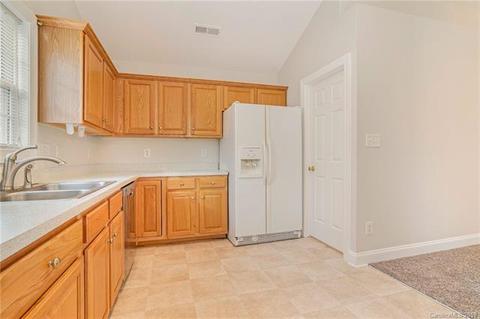 1440 Winthrop Ln, Monroe, NC 28110 photo 9