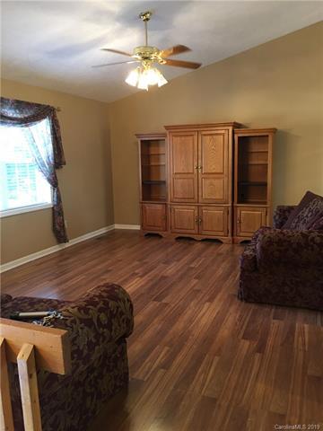 228 Sequoyah Cir, Morganton, NC 28655 photo 6