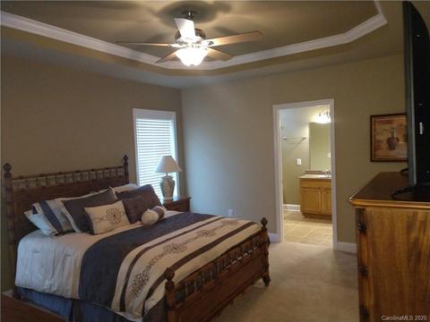 447 Chief Thomas Rd, Harmony, NC 28634 photo 6