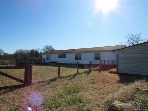 8741 Mauney Rd, Mount Pleasant, NC 28124 photo 6