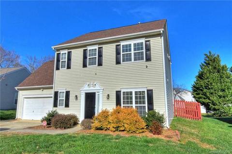 7031 Blithe Low Pl, Charlotte, NC 28273 photo 25