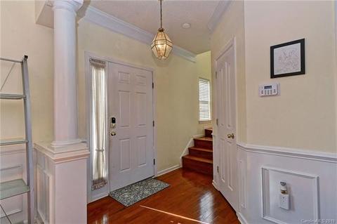 7031 Blithe Low Pl, Charlotte, NC 28273 photo 2
