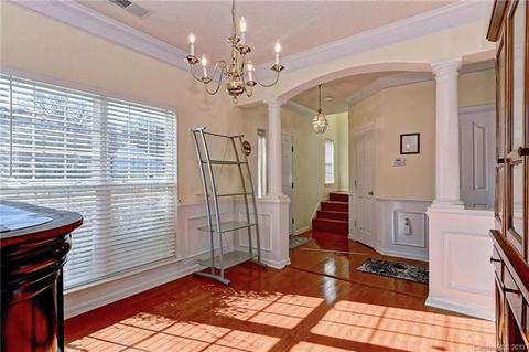 7031 Blithe Low Pl, Charlotte, NC 28273 photo 3