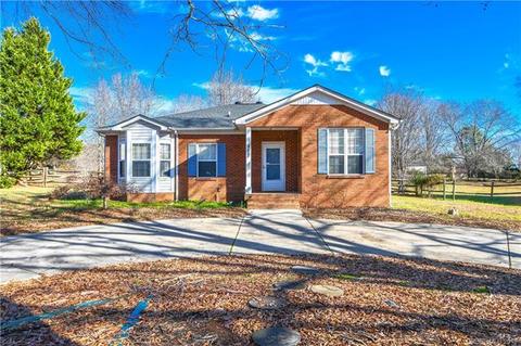917 Cameron Ct, Monroe, NC 28112 photo 1