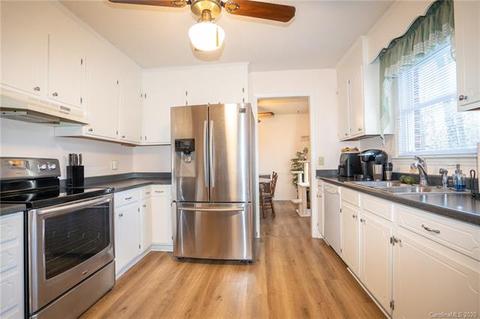 2213 Applegate Dr, Concord, NC 28027 photo 7