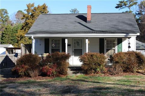 605 E 23rd St, Kannapolis, NC 28083 photo 3