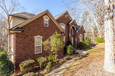 901 Waterview Ln, Monroe, NC 28110 photo 2