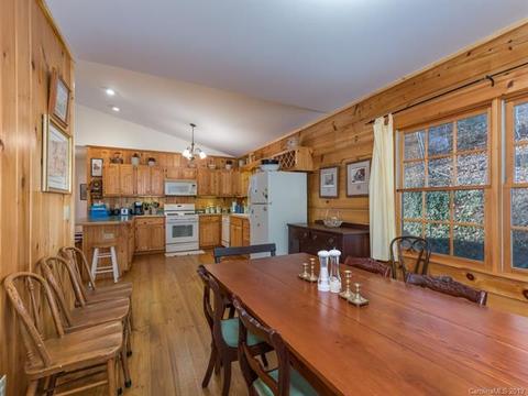89 Pole Cat Rd, Saluda, NC 28773 photo 9