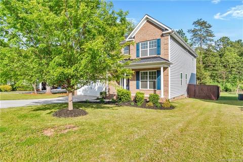 347 Windy Pine Dr, Clover, SC 29710 photo 2