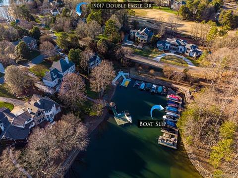 19017 Double Eagle Dr, Cornelius, NC 28031 photo 2