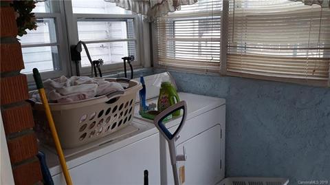 220 W Main St, Biscoe, NC 27209 photo 9