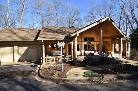 3786 Ridge Dr NE, Conover, NC 28613 photo 1