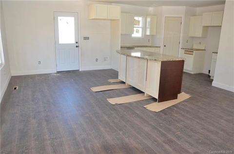 296 Eagle Creek Rd, Clover, SC 29710 photo 8
