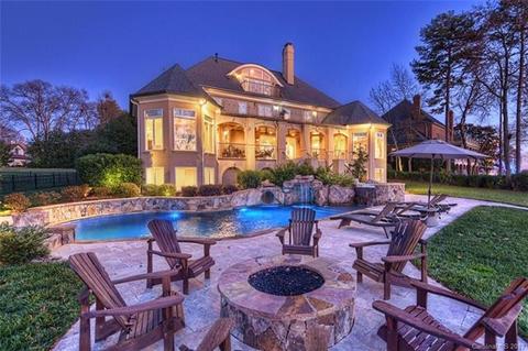 18327 Bowsprit Pointe Rd, Cornelius, NC 28031 photo 1