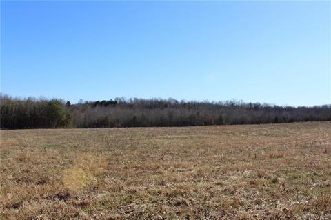 146 Haystack Ln, Olin, NC 28660 photo 2