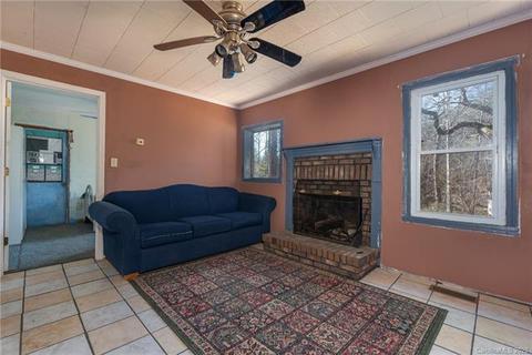 866 Henry Ruff Rd, Mill Spring, NC 28756 photo 4