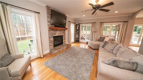 124 Elizabeth Brook Dr, Davidson, NC 28036 photo 6