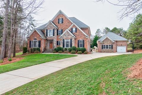 124 Elizabeth Brook Dr, Davidson, NC 28036 photo 1