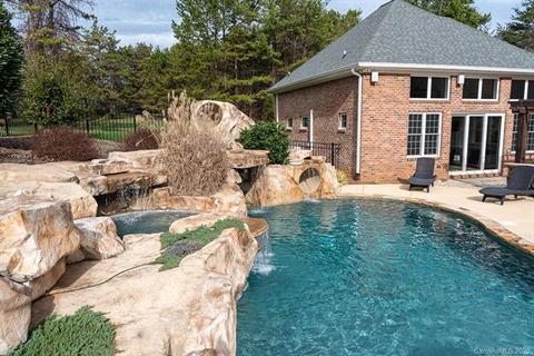 124 Elizabeth Brook Dr, Davidson, NC 28036 photo 41