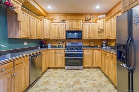 203 Birchfield Mill Loop, Nebo, NC 28761 photo 6
