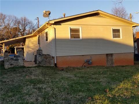 1837 Noahs Path, Conover, NC 28613 photo 2