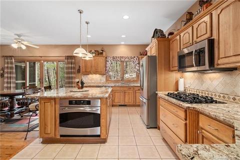 109 Continental Dr, Flat Rock, NC 28731 photo 5