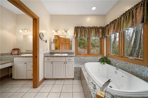 109 Continental Dr, Flat Rock, NC 28731 photo 18