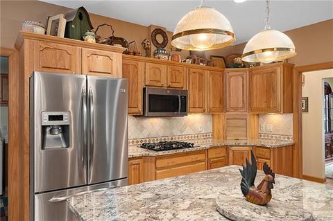109 Continental Dr, Flat Rock, NC 28731 photo 7