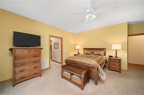 109 Continental Dr, Flat Rock, NC 28731 photo 17