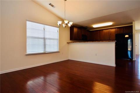 320 Lindpoint Ln, Monroe, NC 28110 photo 4