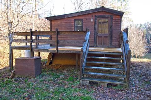1380 Cedar Cliff Rd, Marshall, NC 28753 photo 4