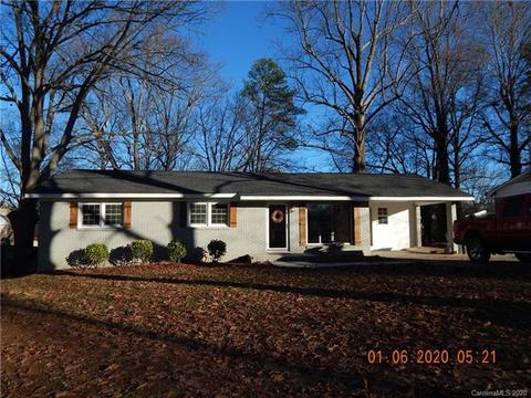 1923 Normandy Rd, Kannapolis, NC 28081 photo 1