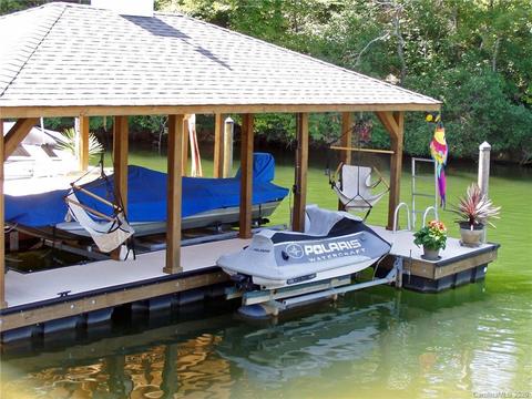 6557 Prospect Dr, Conover, NC 28613 photo 9