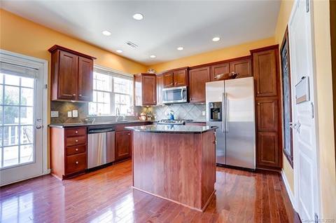 1096 Drayton Ct, Fort Mill, SC 29708 photo 10