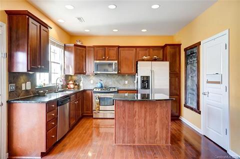 1096 Drayton Ct, Fort Mill, SC 29708 photo 16
