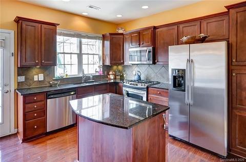 1096 Drayton Ct, Fort Mill, SC 29708 photo 11