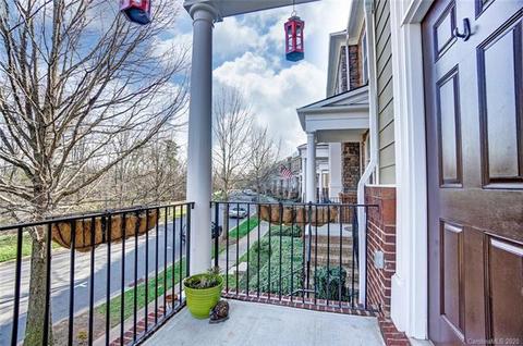 1096 Drayton Ct, Fort Mill, SC 29708 photo 4